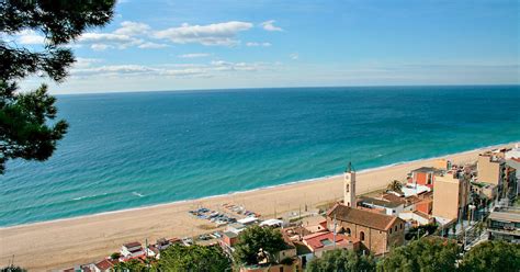 playa de montgat norte|Playas de Montgat